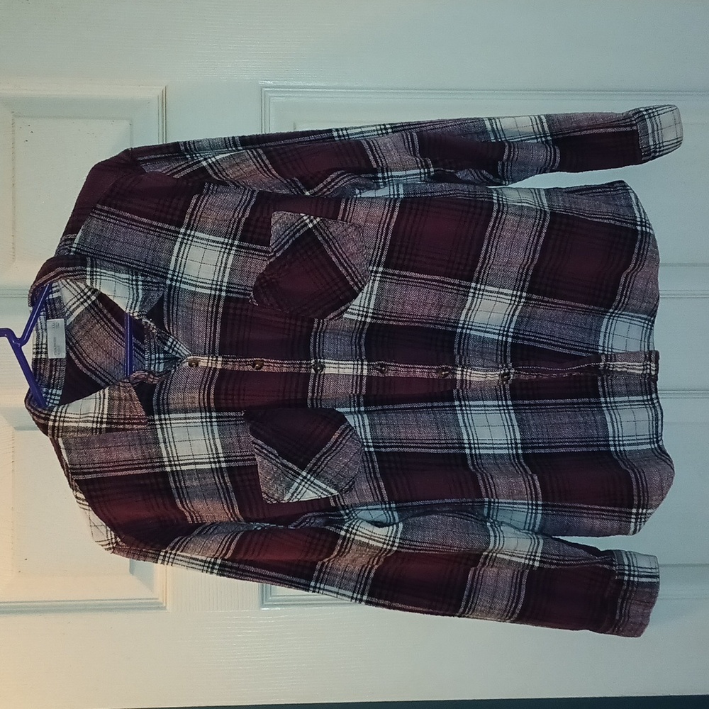Maurices Relaxed Fit Plaid Shirt in Purple and White